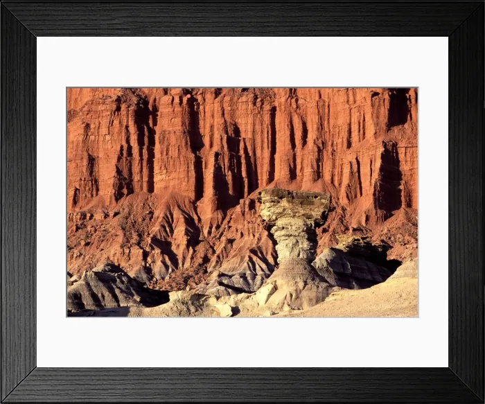 Framed Print : Ischigualasto Formation, Argentina FG 12420 Valley of the Moon - Ischigualasto Provincial Park, - Province San Juan World Heritage Site - Formation known as The Mushroom, Triassic sediments Framed Print : Ischigualasto Formation, Argentina FG 12420 Valley of the Moon - Ischigualasto Provincial Park, - Province San Juan World Heritage Site - Formation known as The Mushroom, Triassic sediments