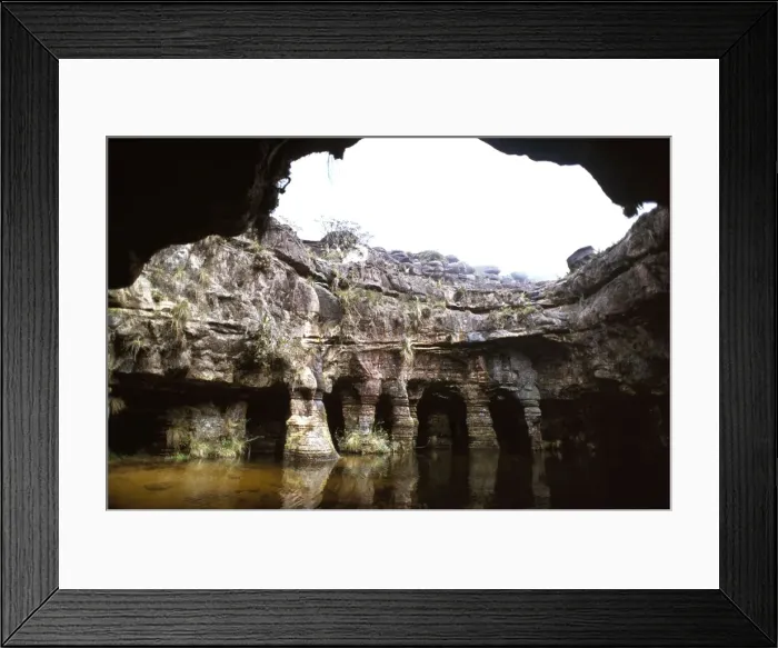 Framed Print : Fosso Sinkhole, summit of Mount Roraima (Cerro Roraima), Tepuis, Venezuela, South America Framed Print : Fosso Sinkhole, summit of Mount Roraima (Cerro Roraima), Tepuis, Venezuela, South America