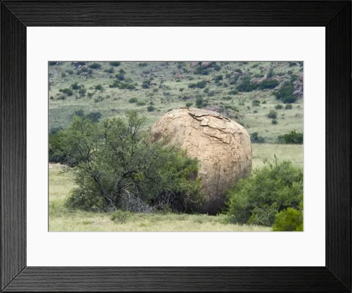 Framed Print : Boulder showing onion skin exfoliation. Mountain Zebra National Park, Eastern Cape, South Africa Framed Print : Boulder showing onion skin exfoliation. Mountain Zebra National Park, Eastern Cape, South Africa