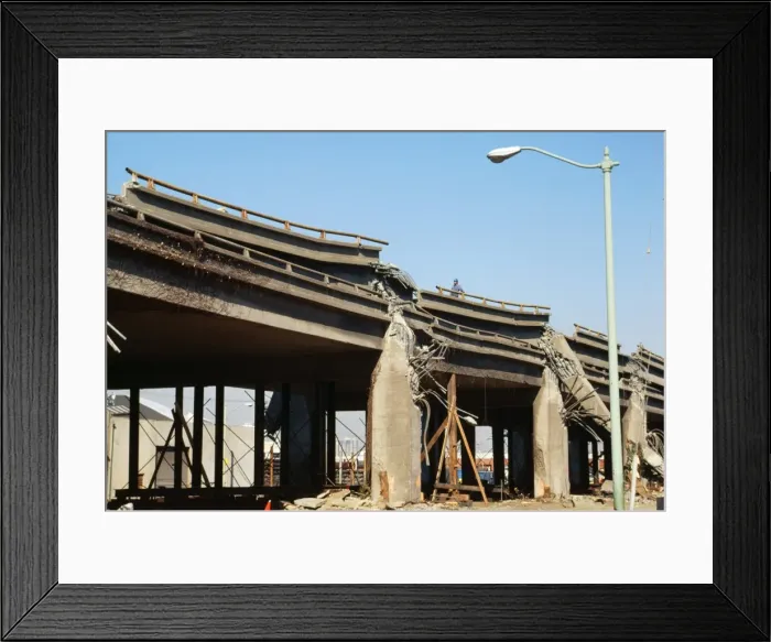 Framed Print : Earthquake FG 5543 Collapsed freeway at Oakland California USA, Earthquake 17th October 1989. © Francois Gohier / ARDEA LONDON Framed Print : Earthquake FG 5543 Collapsed freeway at Oakland California USA, Earthquake 17th October 1989. © Francois Gohier / ARDEA LONDON