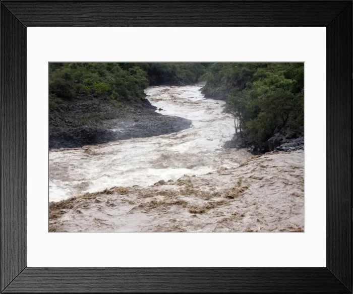 Framed Print : Ethiopia - Riviere Omo. Falls of Ajora near Sodo Framed Print : Ethiopia - Riviere Omo. Falls of Ajora near Sodo