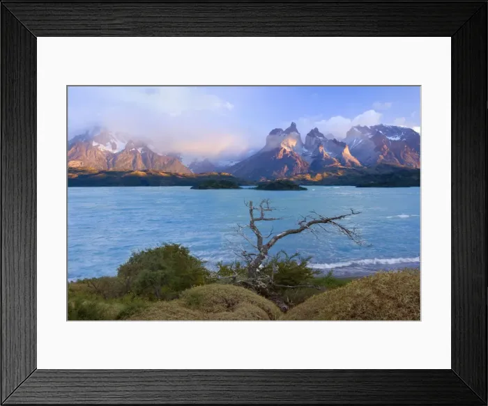 Framed Print : Cuernos del Paine - mountain scenery encompassing the granite peaks of the Cuernos del Paine massif and turqoise coloured Lago Pehoe at sunrise - UNESCO World Heritage Site Torres del Paine National Park - Patagonia - Chile - South America Framed Print : Cuernos del Paine - mountain scenery encompassing the granite peaks of the Cuernos del Paine massif and turqoise coloured Lago Pehoe at sunrise - UNESCO World Heritage Site Torres del Paine National Park - Patagonia - Chile - South America