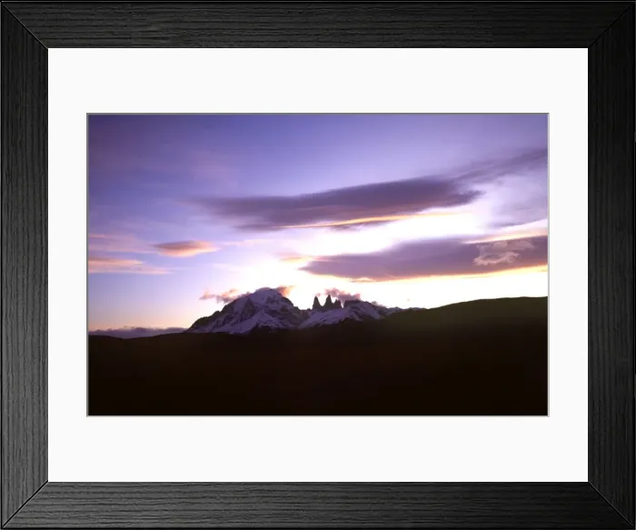 Framed Print : Chile - Torres Del Paine National Park AU-1442 Framed Print : Chile - Torres Del Paine National Park AU-1442