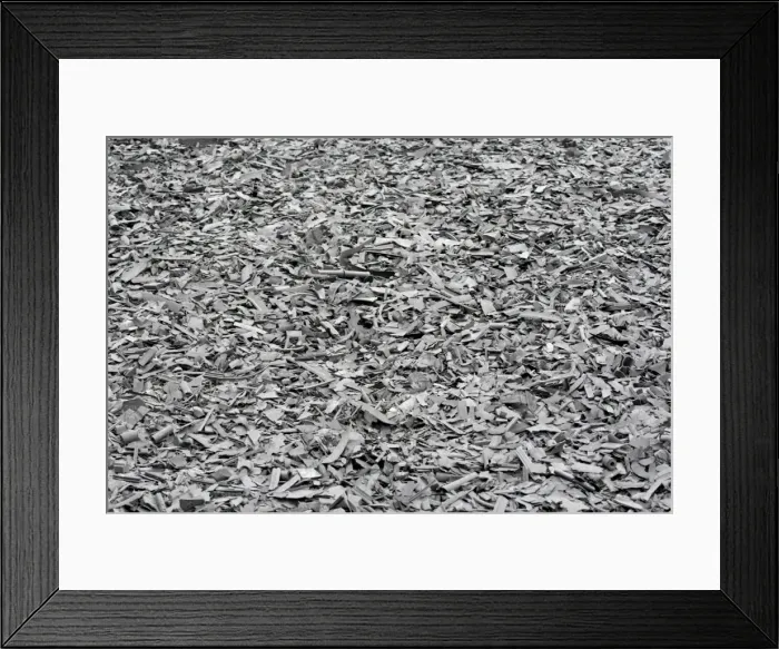 Framed Print : Shredded Motor Tyres - on floor of equestrian centre - Cotswolds - UK Framed Print : Shredded Motor Tyres - on floor of equestrian centre - Cotswolds - UK