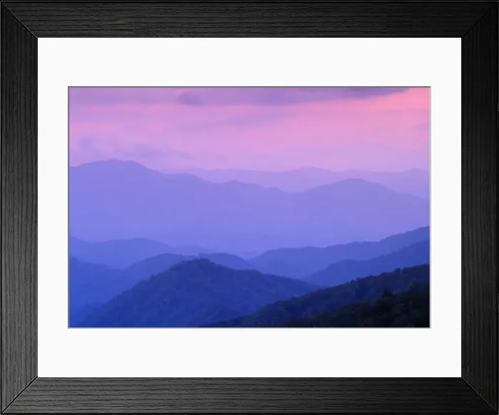 Framed Print : Sunrise CLA 146 Predawn sky & mountain ridges, Great Smoky National Park, Tennessee, USA. © Mary Clay / ardea. com Framed Print : Sunrise CLA 146 Predawn sky & mountain ridges, Great Smoky National Park, Tennessee, USA. © Mary Clay / ardea. com