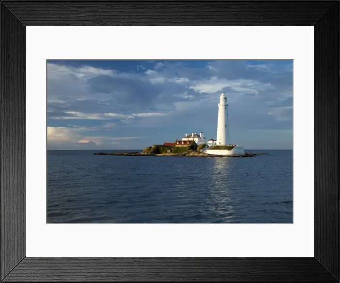 Framed Print : St Mary's Lighthouse - Whitley Bay - Tyne and Wear - England Framed Print : St Mary's Lighthouse - Whitley Bay - Tyne and Wear - England