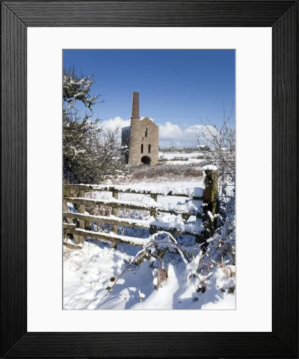 Framed Print : Wheal Francis - near Camborne - in winter snow - Cornwall - UK Framed Print : Wheal Francis - near Camborne - in winter snow - Cornwall - UK