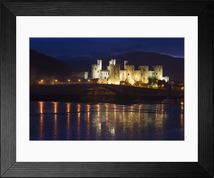 Framed Print : Conway Castle - at dusk with reflections in estuary - North Wales - UK Framed Print : Conway Castle - at dusk with reflections in estuary - North Wales - UK