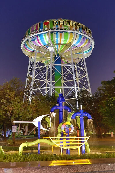 13132491. Water Tower in Water Tower Park at night in Lingya District