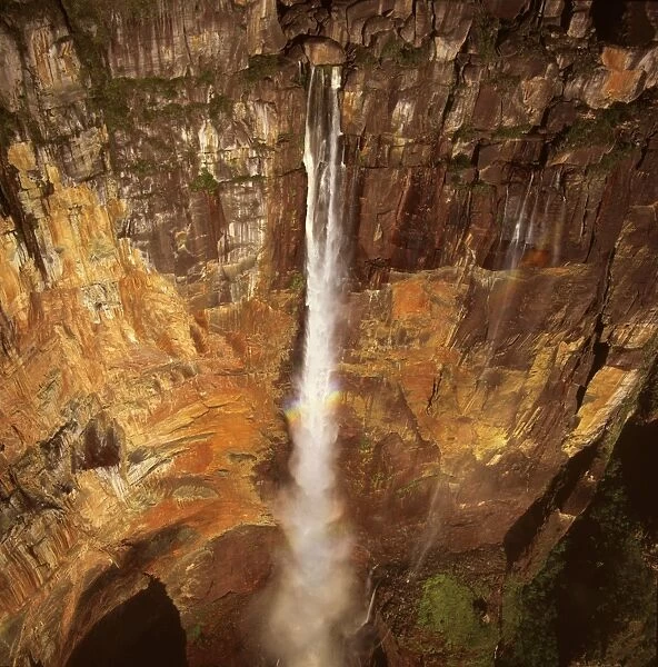 Aerial image of Angel Falls and Mount Auyantepui (Auyantepuy, Devil's Mountain), Tepuis, Venezuela, South Amrica