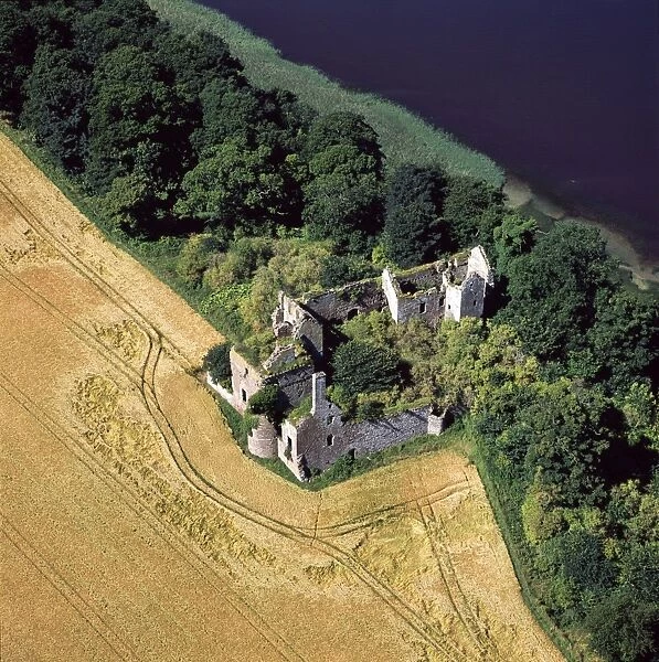 Aerial image of Scotland, UK: Ballinbreich Castle (Chapel Hill, Chapel Of Glenduchie) by the river Tay, Fife