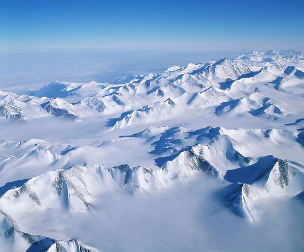 Antarctica JPF 12193 Oates Land, Admiralty Mountains. © Jean Paul Ferrero  /  ARDEA LONDON