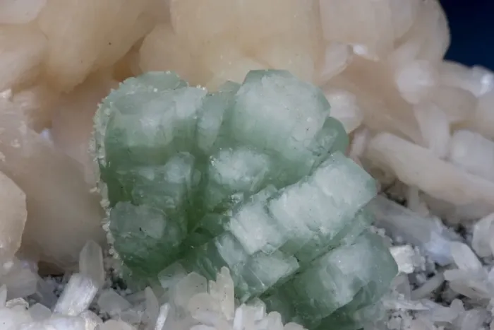 Framed Print : Apophylite (green) and Stilbite (pink) - Jalgaon District - India Framed Print : Apophylite (green) and Stilbite (pink) - Jalgaon District - India