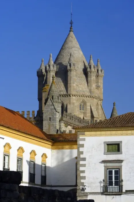 Framed Print : Cathedral de santa Maria - in Evora, World Heritage city, Alentejo, Portugal Framed Print : Cathedral de santa Maria - in Evora, World Heritage city, Alentejo, Portugal