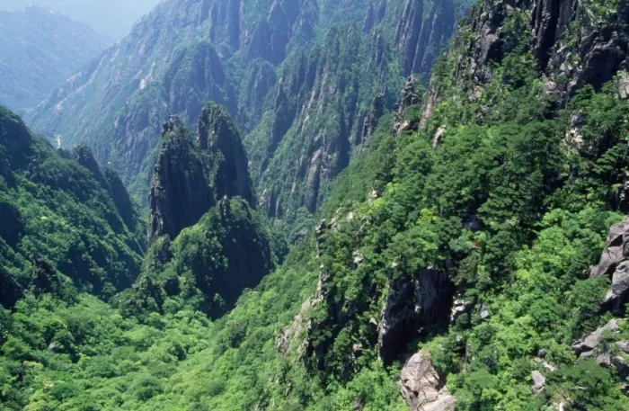 Framed Print : China Mount Huangshan, The Yellow Mountains Anhui Province. World Heritage listing Framed Print : China Mount Huangshan, The Yellow Mountains Anhui Province. World Heritage listing