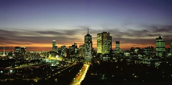 City from Hilton-on-the-Park hotel Melbourne, Victoria, Australia JLR07363