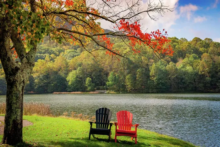 Framed Print : Colorful chairs on the banks of the lake, Peaks Of Otter, Blue Ridge Parkway, Smoky Mountains, USA. Date: 05-10-2018 Framed Print : Colorful chairs on the banks of the lake, Peaks Of Otter, Blue Ridge Parkway, Smoky Mountains, USA. Date: 05-10-2018