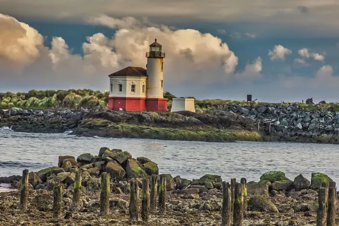 Framed Print : Coquille River Lighthouse, Bandon, Oregon Date: 26-04-2021 Framed Print : Coquille River Lighthouse, Bandon, Oregon Date: 26-04-2021
