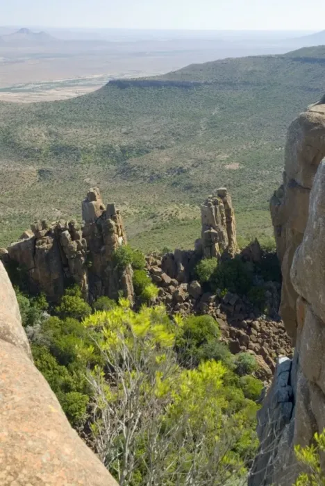 Framed Print : Dolerite pillars, part of a dolerite sill, up to 120 m high standing sentinel over surrounding Great Karoo plains. Valley of Desolation, Camdeboo National Park, Eastern Cape, South Africa
