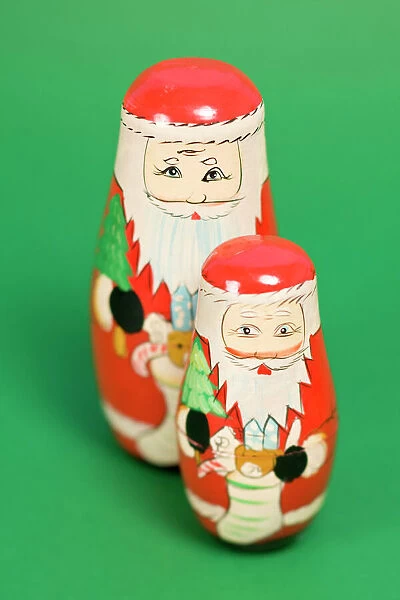 FEU-631 Father Christmas  /  Santa Clause Russian Dolls