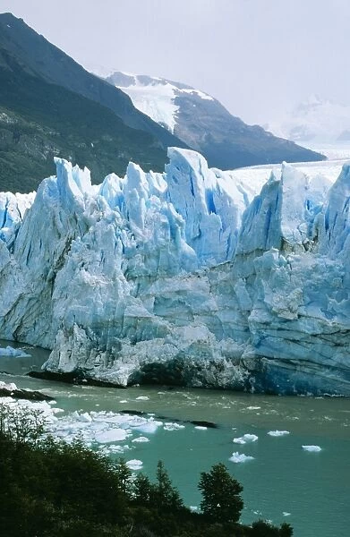 FG-12225. Argentina. Pce Santa Cruz, Glaciar Perito Moreno, Glaciars National Park