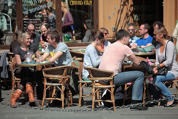 France, Paris, A sidewalk cafe