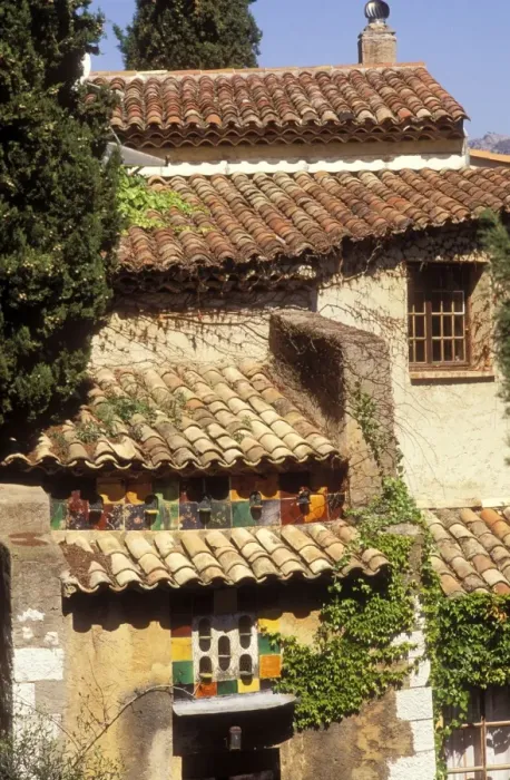 Framed Print : France Tiled roofs, Provence Framed Print : France Tiled roofs, Provence