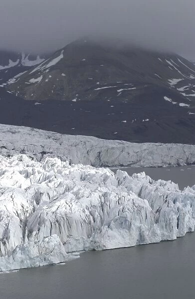 Glacier Spitzbergen