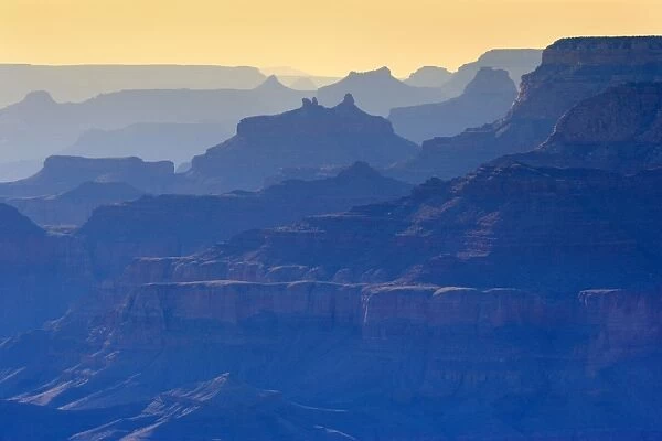 Grand Canyon - panoramic view from Yaki Point into the Grand Canyon - sunrise - Grand Canyon National Park - South Rim - Arizona - USA