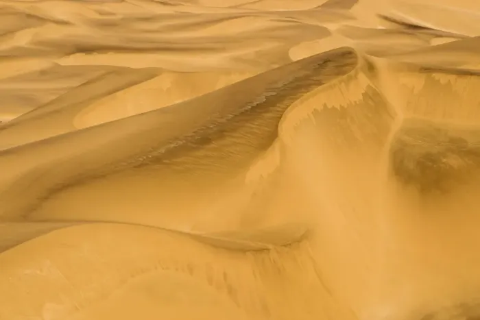 Framed Print : Graphic depiction of a slip face in the dune sea - Dune Fields - Namib Desert - Namibia - Africa Framed Print : Graphic depiction of a slip face in the dune sea - Dune Fields - Namib Desert - Namibia - Africa