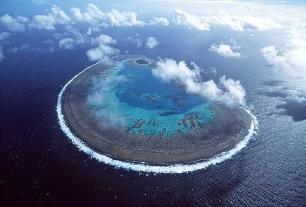 Great Barrier Reef - aerial view - Capricorn-Bunker Group, Lady Musgrave Island, Queensland, Australia AU-1306