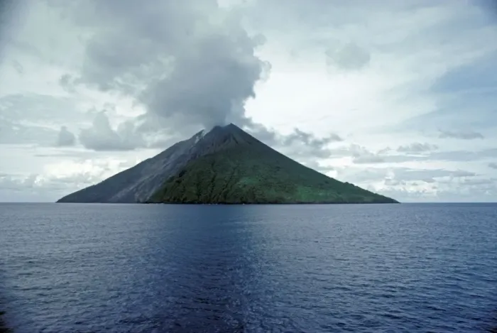 Framed Print : Gunung Api Volcano, Banda Sea, This uninhabited volcano is constantly smoking. Banda Sea. Indonesia Framed Print : Gunung Api Volcano, Banda Sea, This uninhabited volcano is constantly smoking. Banda Sea. Indonesia