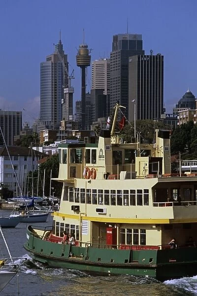 Harbour ferry approaching Circular Quay - Sydney, New South Wales, Australia, JPF50642