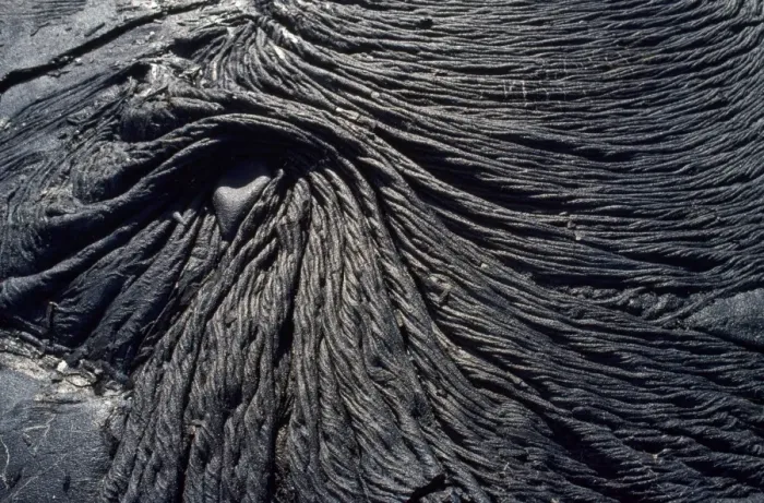 Framed Print : Hawaii - Kilauea volcano fresh pahoehoe lava Framed Print : Hawaii - Kilauea volcano fresh pahoehoe lava