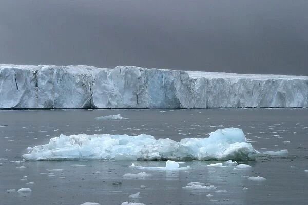 Hinlopen Glacier - and ice floes Spitzbergen. Svalbard