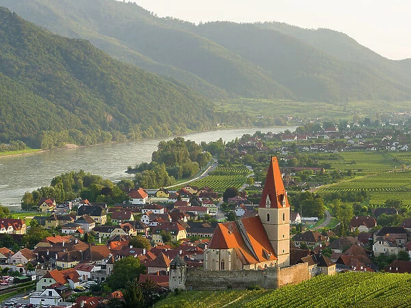 Historic village Weissenkirchen located in wine-growing area, UNESCO World Heritage Site. Lower Austria Date: 12-09-2020