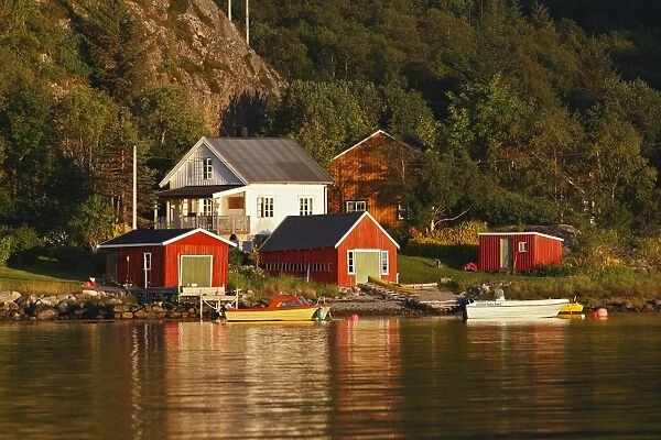 Houses and boat on water - Lauvsnes - Flatanger - Norway