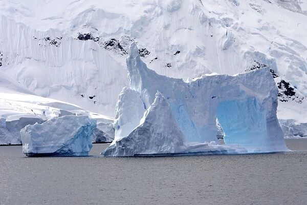 Iceberg in the Gerlache strait - Antarctic Peninsula