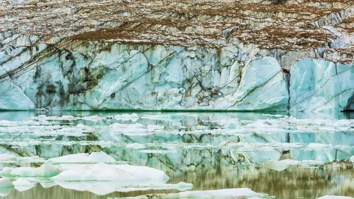 Framed Print : Icebergs on glacial meltwater under Mount Edith Cavell, Jasper National Park, Alberta, Canada. Date: 25-05-2021 Framed Print : Icebergs on glacial meltwater under Mount Edith Cavell, Jasper National Park, Alberta, Canada. Date: 25-05-2021