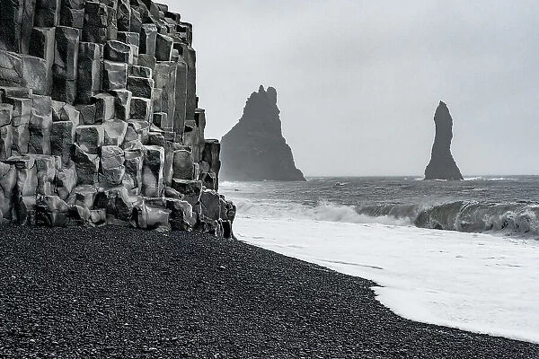Iceland. Black beaches and sea stacks of Reynisfjara, Ring Road. Date: 04-06-2021