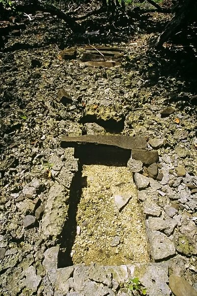 JLR-291. Dorong, tunnel channel Nan Madol fortress complex (c.1200 AD) Pohnpei, Micronesia