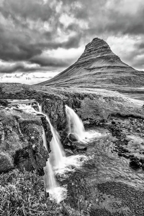 Framed Print : Kirkjufellsfoss, Snaefellsnes Peninsula, Iceland Date: 25-09-2021 Framed Print : Kirkjufellsfoss, Snaefellsnes Peninsula, Iceland Date: 25-09-2021