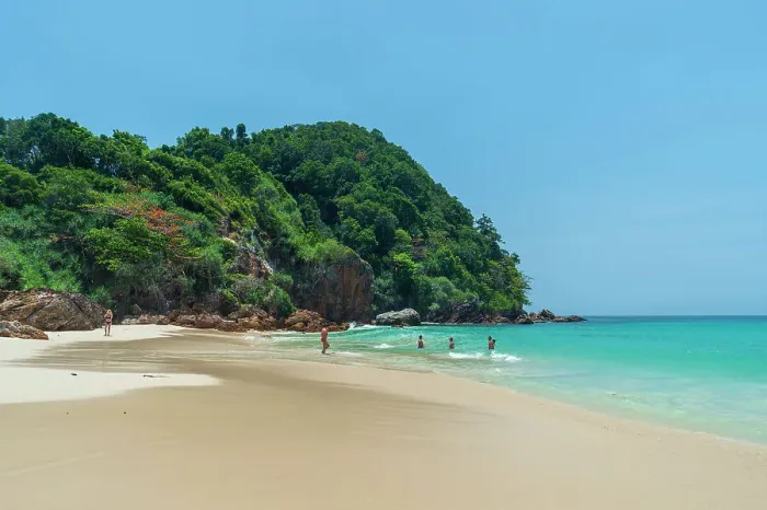 Framed Print : Ko Kradan, Talay Trang archipelago, Thailand. Date: 21-03-2019 Framed Print : Ko Kradan, Talay Trang archipelago, Thailand. Date: 21-03-2019