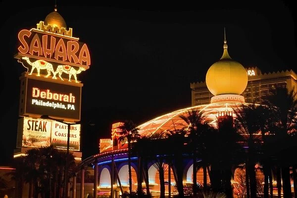 Las Vegas Strip - colourful lit Strip in Las Vegas at night - Las Vegas, Nevada, USA