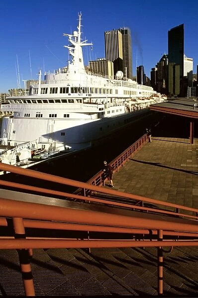 Liner moored at Overseas Passenger Terminal at Circular Quay West, Sydney, New South Wales, Australia JPF50227