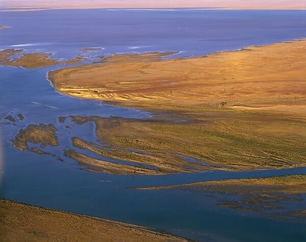 Margaret River flowing into Lake Eyre South Lake Eyre National Park, South Austraia JPF53063
