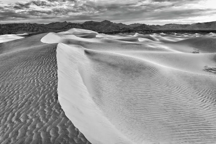 Framed Print : Mesquite Dunes, Death Valley National Park, California. Date: 15-02-2021