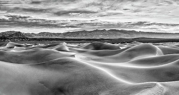 Mesquite Dunes, Death Valley National Park, California. Date: 15-02-2021