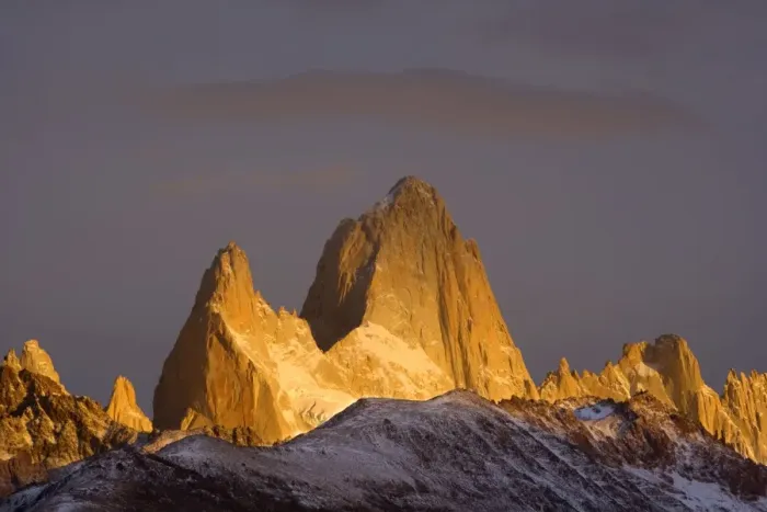 Framed Print : Mount Fitz Roy - Cerro Fitz Roy at sunrise - Los Glaciares National Park - Patagonia - Argentina - South America Framed Print : Mount Fitz Roy - Cerro Fitz Roy at sunrise - Los Glaciares National Park - Patagonia - Argentina - South America