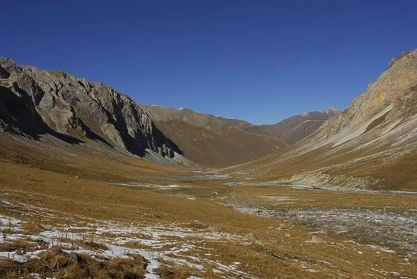 Mountain valley, Tienschan, Kazakhstan
